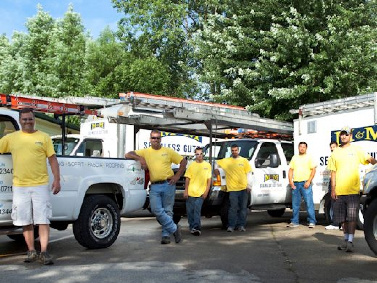 M&M Seamless Gutters Inc - Bay City, MI (Installs Roofs)