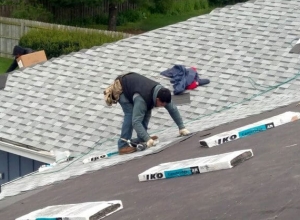 Commercial Roofing - 4 Square Roofing | https://4squareroofing.org