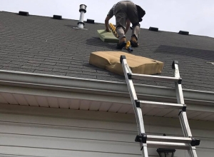 Gallatin Roofing Contractors - 4 Square Roofing | https://4squareroofing.org